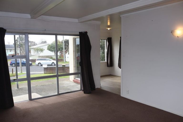 Photo of property in 2/23 Claymore Street, Manurewa, Auckland, 2102