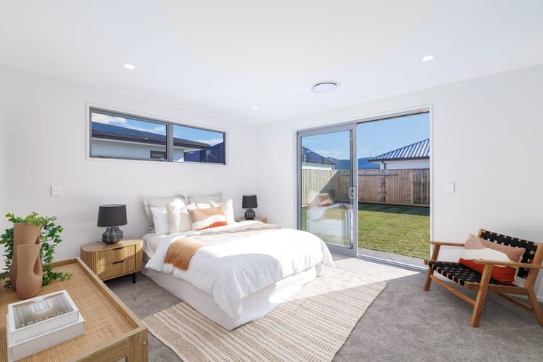 Photo of property in 8 Waterford Farm Road, Halswell, Christchurch, 8025