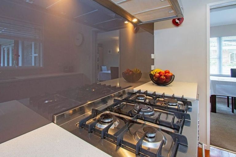 Photo of property in 34 Browns Avenue, Pakuranga, Auckland, 2010