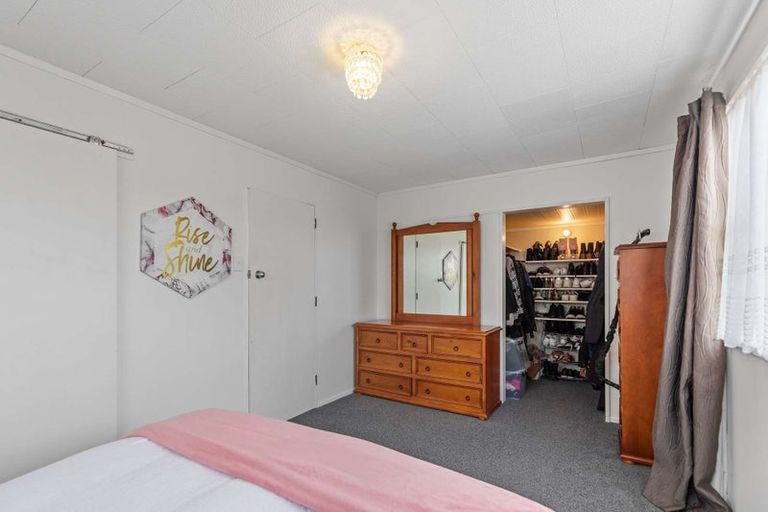 Photo of property in 21 Langley Avenue, Milson, Palmerston North, 4414