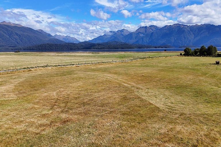 Photo of property in 173 Aparima Drive, Te Anau, 9600