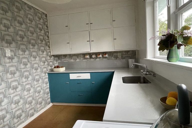 Photo of property in 40 Silverstream Road, Crofton Downs, Wellington, 6035