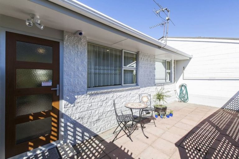 Photo of property in 2/80 Bishop Street, St Albans, Christchurch, 8014