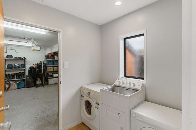 Photo of property in 2/14 Jocelyn Street, Casebrook, Christchurch, 8051