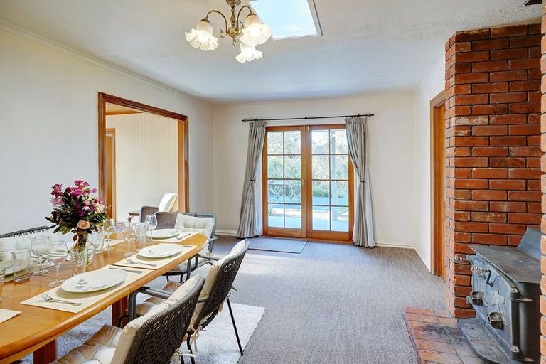 Photo of property in 15 Terrace Road, Leithfield, Amberley, 7481