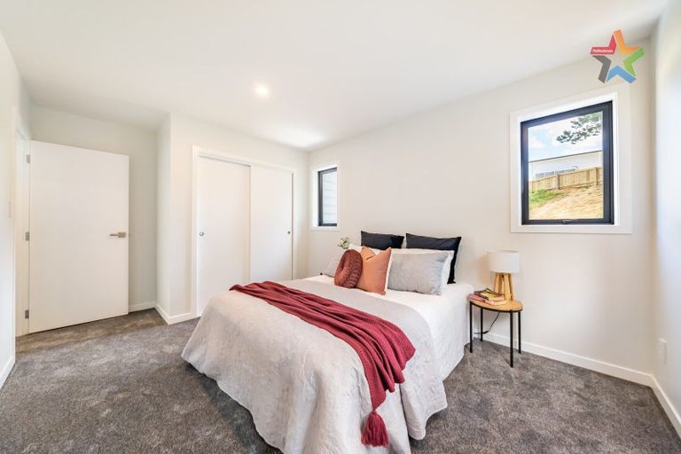 Photo of property in 5 Te Ara O Tahumate, Stokes Valley, 5019