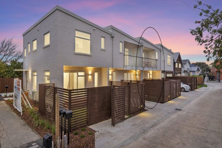 Photo of property in 91c Olliviers Road, Phillipstown, Christchurch, 8011