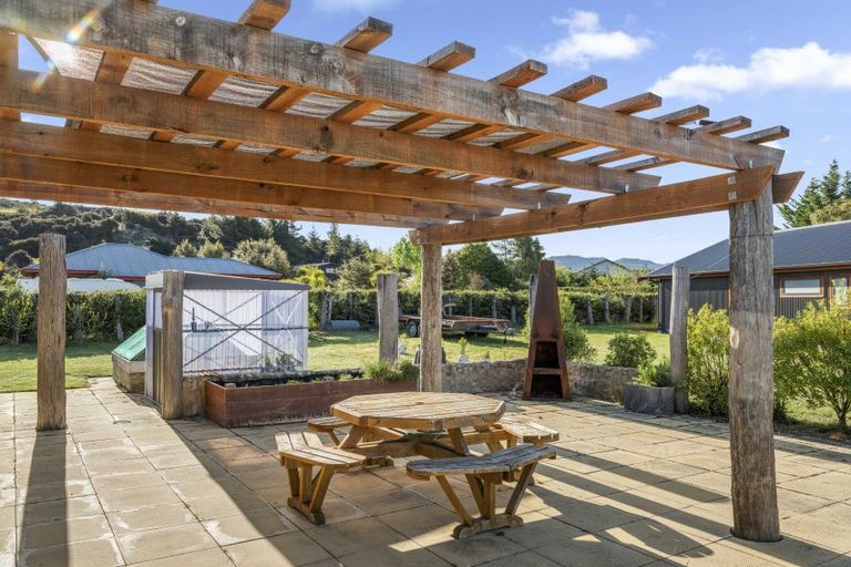 Photo of property in 911 Aubrey Road, Albert Town, Wanaka, 9305