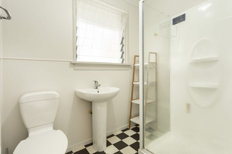 Photo of property in 53 Manor Place, Dunedin Central, Dunedin, 9016