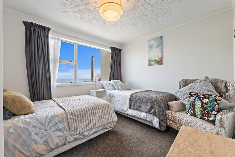 Photo of property in 27b Port View Crescent, Moturoa, New Plymouth, 4310