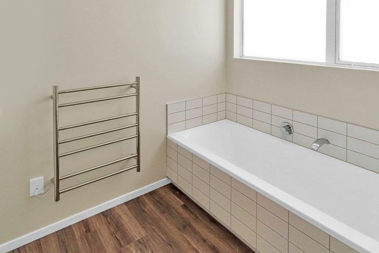 Photo of property in 108a Wellington Road, Wainuiomata, Lower Hutt, 5014