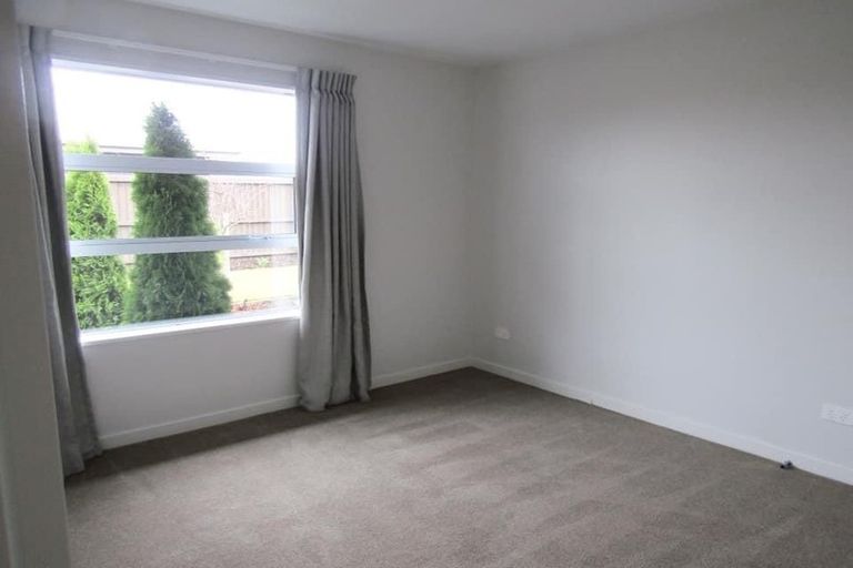 Photo of property in 33 Shadbolt Lane, Rolleston, 7614