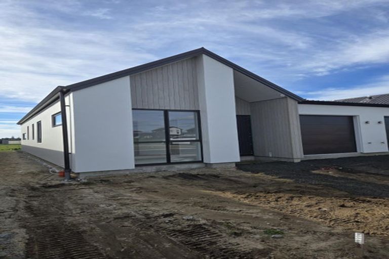 Photo of property in 49 Monaro Place, Papamoa, 3118