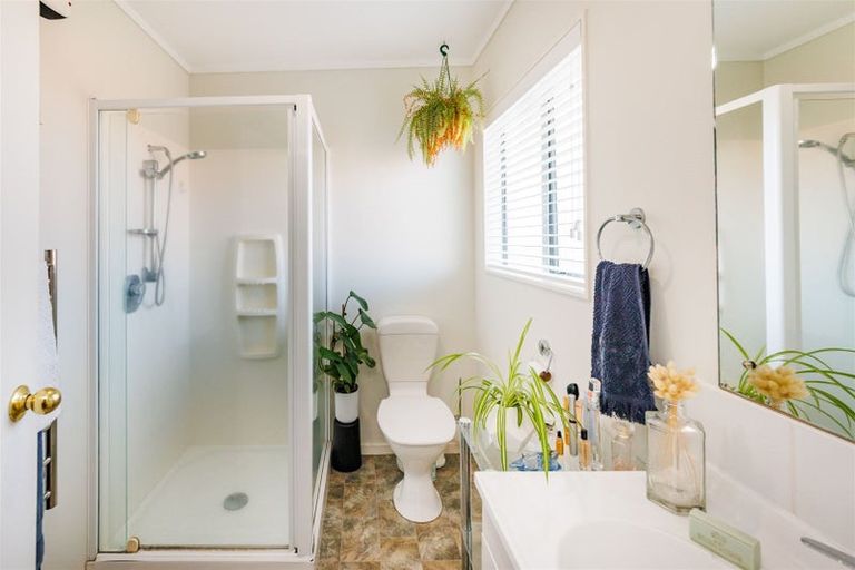 Photo of property in 106 Parnell Heights, Kelvin Grove, Palmerston North, 4414