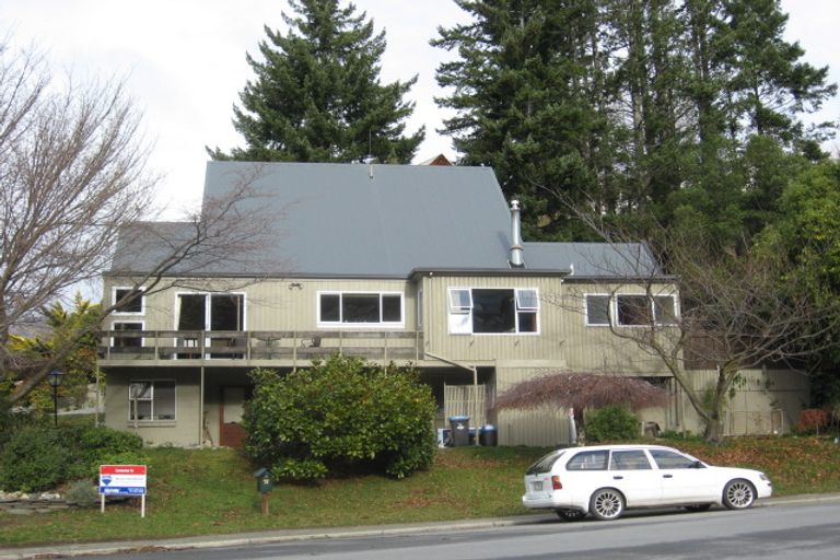 Photo of property in 197 Fernhill Road, Fernhill, Queenstown, 9300