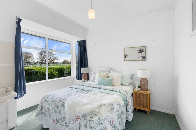 Photo of property in 30 Victoria Street, Levin, 5510