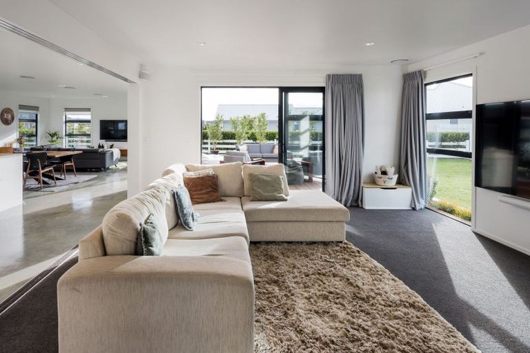 Photo of property in 16 Kaniera Terrace, Cambridge, 3434