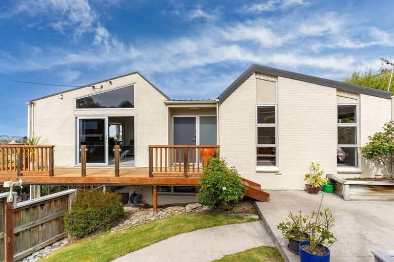 Photo of property in 5 Larkins Street, Helensburgh, Dunedin, 9010