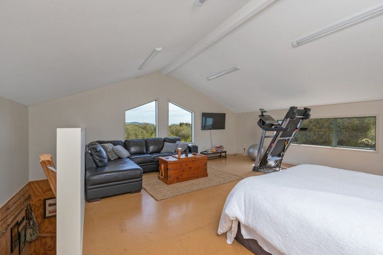 Photo of property in 1/239 Lake Ferry Road, Martinborough, 5781