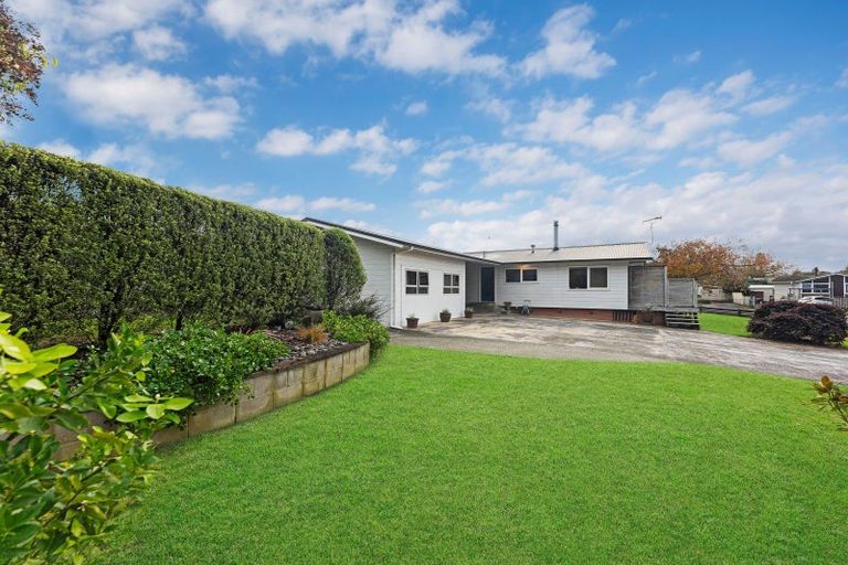 Photo of property in 14 Churchill Street, Pukekohe, 2120