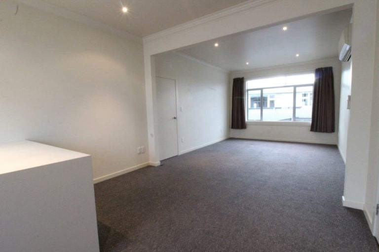 Photo of property in 43 Mary Street, Winton, 9720