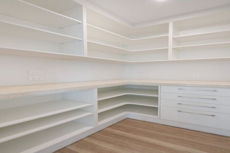 Photo of property in 21 Pyne Crescent, Pokeno, 2402