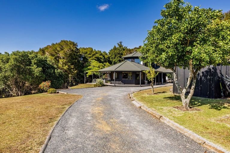 Photo of property in 13 James Kemp Place, Kerikeri, 0230