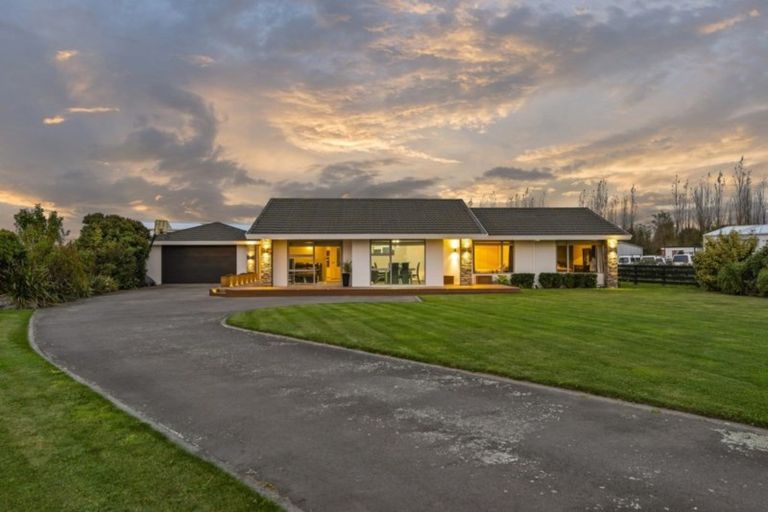 Photo of property in 694 Marshland Road, Ouruhia, Christchurch, 8083