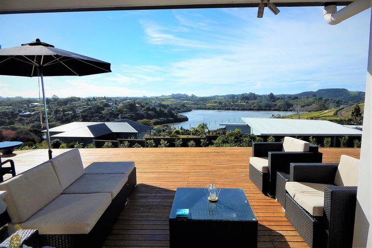 Photo of property in 36 Rarere Terrace, Kerikeri, 0230