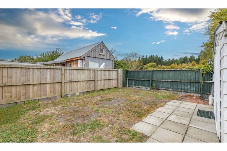 Photo of property in 21 Penfold Square, Leithfield, 7481