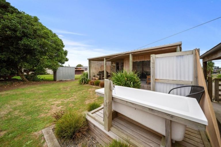 Photo of property in 89 South Road, Manaia, 4612