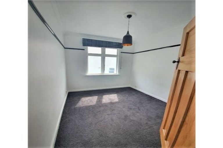 Photo of property in 9 Khandallah Road, Ngaio, Wellington, 6035