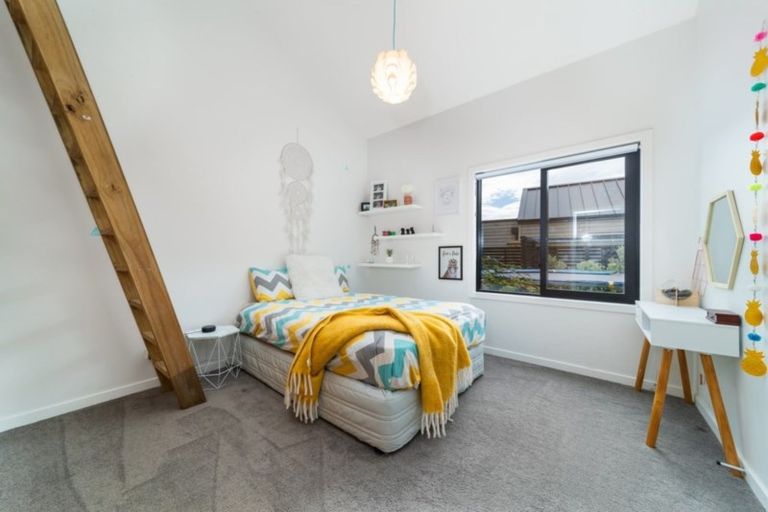 Photo of property in 11 Glenfiddich Road, Jacks Point, Queenstown, 9371