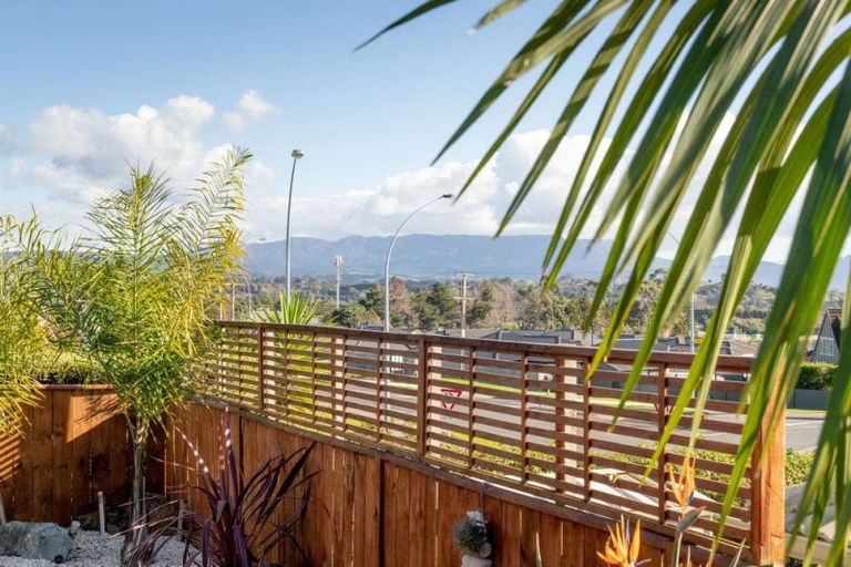 Photo of property in 11 Holyoake Terrace, Omokoroa, 3114