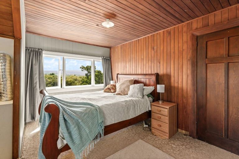 Photo of property in 20 Greenhithe Street, Waihola, Milton, 9073