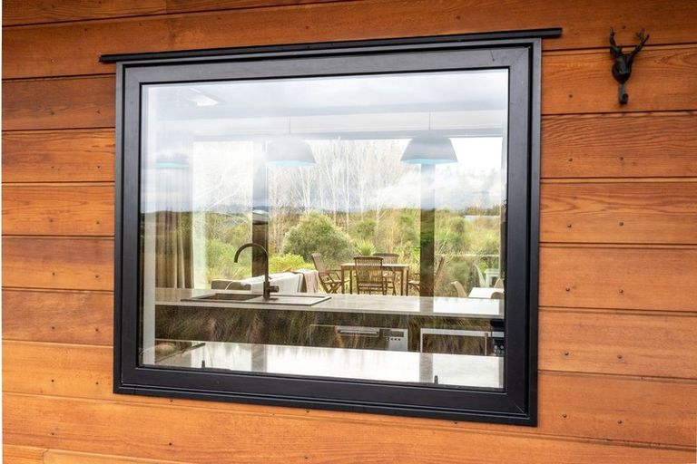 Photo of property in 22 Kristin Place, Manakau, Levin, 5573