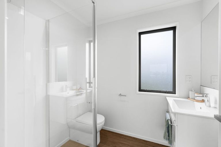 Photo of property in 10 Sholto Duncan Crescent, Halswell, Christchurch, 8025