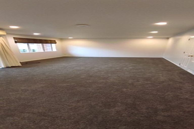 Photo of property in 16a Gills Avenue, Papakura, 2110