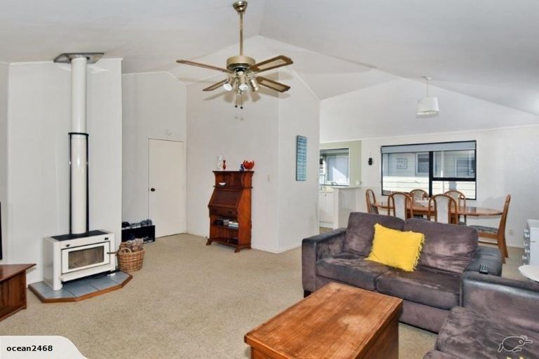 Photo of property in 31 Eureka Place, Parahaki, Whangarei, 0112