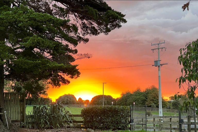 Photo of property in 172 Ellett Road, Karaka, Papakura, 2580