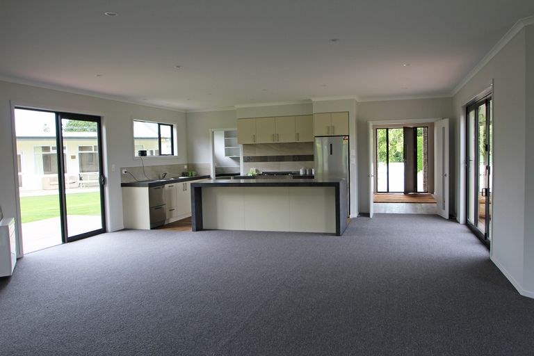 Photo of property in 53 Airedale Road, Weston, Oamaru, 9401