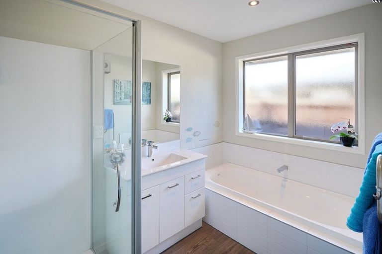 Photo of property in 6 Te Aue Street, Marshland, Christchurch, 8083