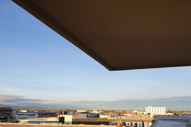 Photo of property in Maddison Apartments, 3/6f Queen Street, Palmerston North, 4410