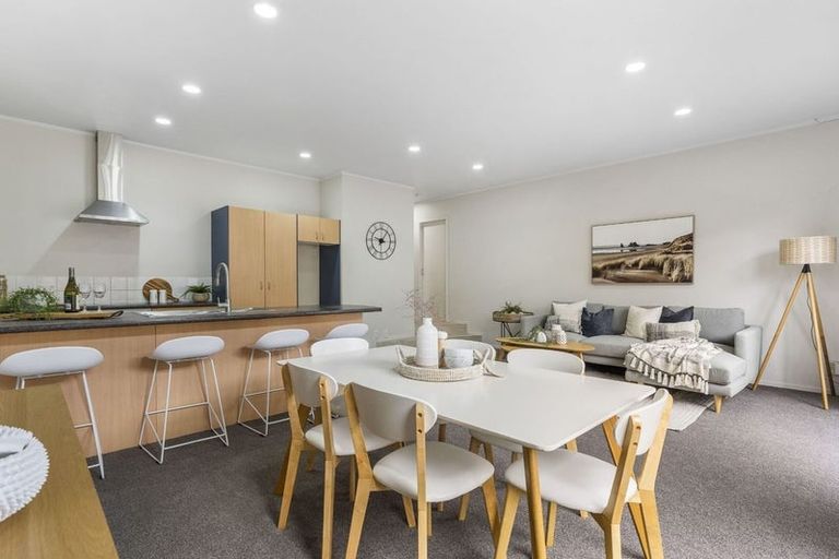 Photo of property in 42a Nelson Street, Howick, Auckland, 2014