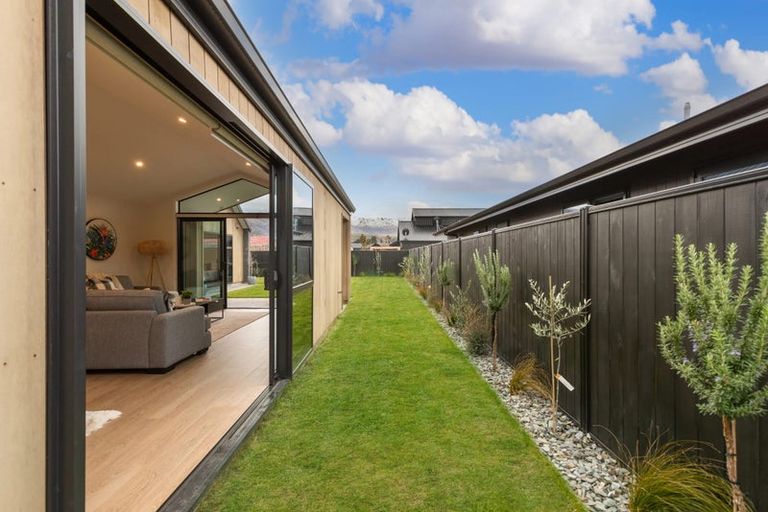 Photo of property in 19 Vintage Street, Cromwell, 9310