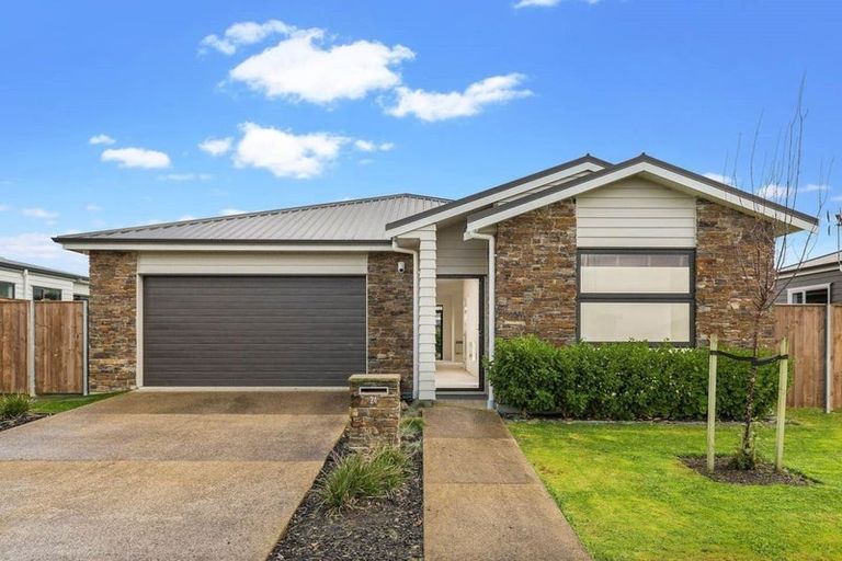 Photo of property in 24 Ara Kakara Avenue, Huapai, Kumeu, 0810