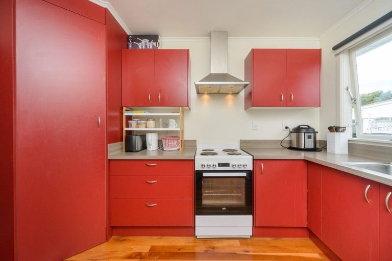 Photo of property in 2/360 College Street, West End, Palmerston North, 4410