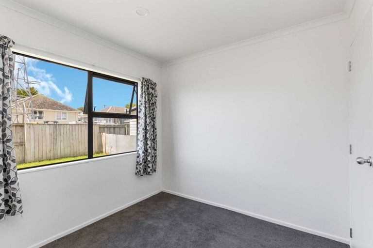 Photo of property in 19 Fisher Crescent, Otara, Auckland, 2023