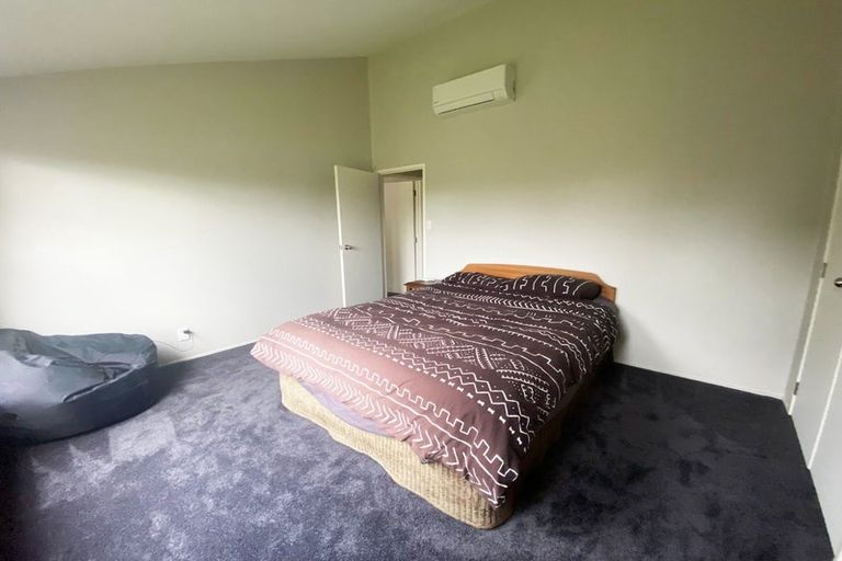 Photo of property in 137 Matipo Road, Te Atatu Peninsula, Auckland, 0610