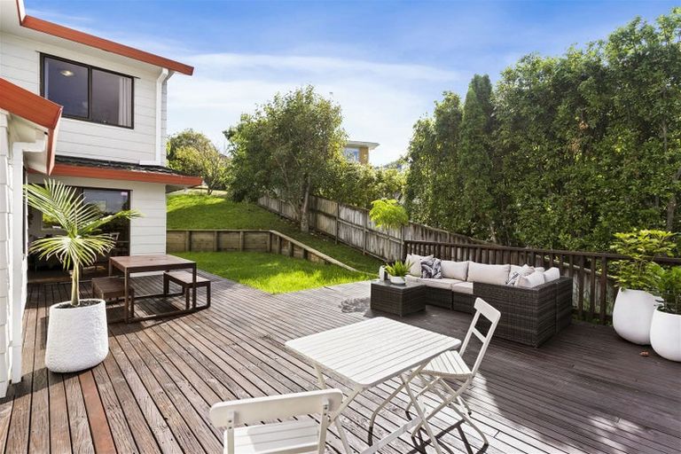 Photo of property in 1/9 Marigold Place, Mairangi Bay, Auckland, 0630